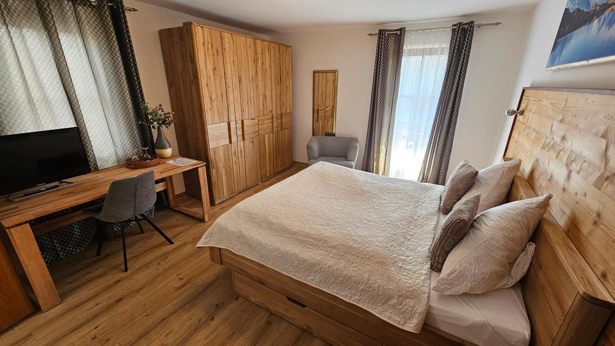 Hotel Pension Geiger Bad Tölz Eksteriør bilde